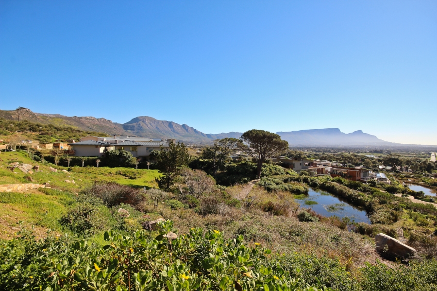 4 Bedroom Property for Sale in Stonehurst Mountain Estate Western Cape